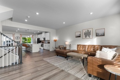 Located inside the gated community of Dye Estates Townhomes at - photo 8