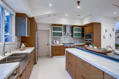 Modern coastal Home, recently remodeled, in LA JOLLA. This - photo 18
