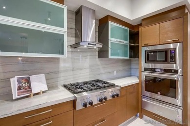 Modern coastal Home, recently remodeled, in LA JOLLA. This - photo 19