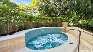 Penthouse living at Courtyards at Punahou-an exceptionally rare - photo 24