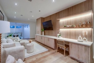 Modern coastal Home, recently remodeled, in LA JOLLA. This - photo 30