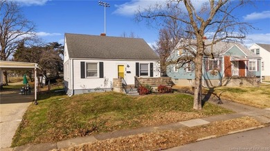 (private lake, pond, creek) Home Active Under Contract in Clarksville Indiana