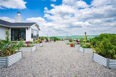 Set amidst the serene beauty of Skaneateles Lake, West Lake Farm - photo 5