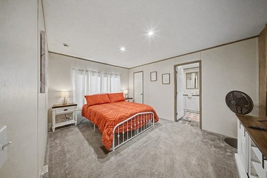 Summer is around the corner and so is your new lake house! You - photo 8