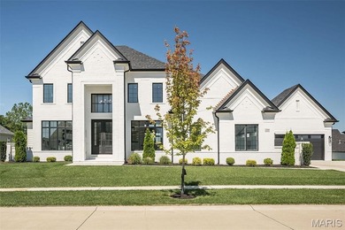 (private lake, pond, creek) Home For Sale in Chesterfield Missouri