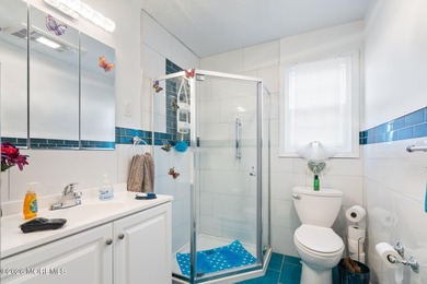 This Sorrento end unit, situated in The Villages, a quiet, and - photo 25