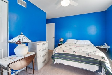 This Sorrento end unit, situated in The Villages, a quiet, and - photo 26