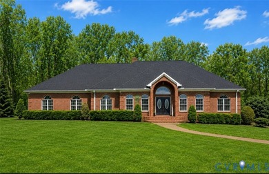 Welcome to this exceptional custom brick transitional estate - photo 1