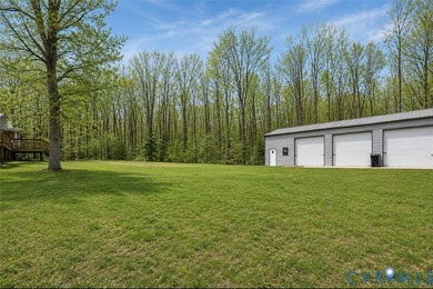 Welcome to this exceptional custom brick transitional estate - photo 6