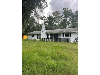 Withlacoochee River Home For Sale in Dade City Florida