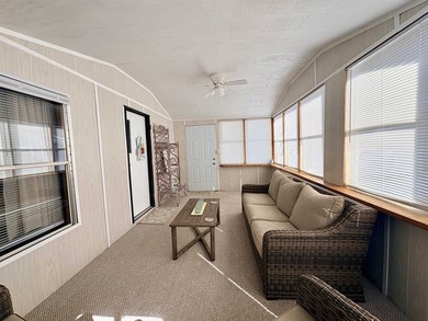 PRICED TO SELL! Coastal living awaits in sought-after Garden - photo 4