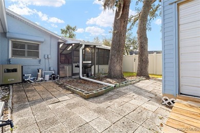 MAJOR PRICE REDUCTION!Move-In Ready 3-Bedroom Pool Home with - photo 13