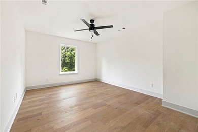 Take a look at this gorgeous new construction near Lake Lomond - photo 16