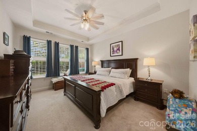 Welcome to this beautifully maintained 3-bedroom, 2.5-bath - photo 19