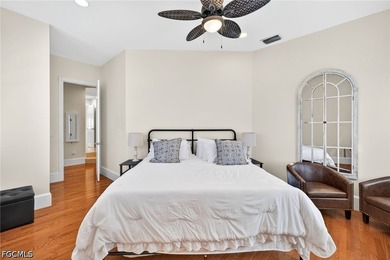 This exceptional 3 Bedroom + Den, 2.5 Bath riverfront residence - photo 25