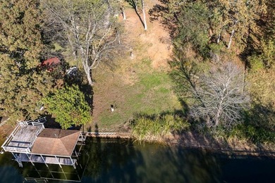 Two great level, buildable waterfront lots in Point La Vista - photo 5