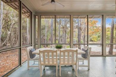 Beautifully maintained 4-bedroom, 4.5-bath home on an oversized - photo 26