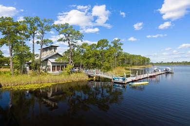 Beautifully maintained 4-bedroom, 4.5-bath home on an oversized - photo 30