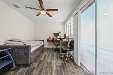 MAJOR PRICE REDUCTION!Move-In Ready 3-Bedroom Pool Home with - photo 48