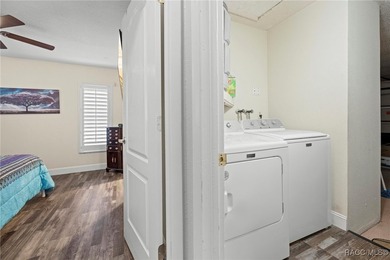 MAJOR PRICE REDUCTION!Move-In Ready 3-Bedroom Pool Home with - photo 50