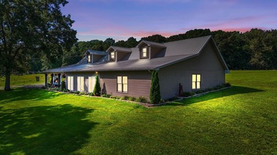 (private lake, pond, creek) Home Sale Pending in Somerset Kentucky