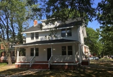 Elizabeth River Home For Sale in Norfolk Virginia