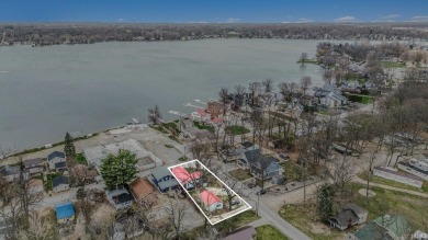 Lake Home For Sale in Leesburg, Indiana