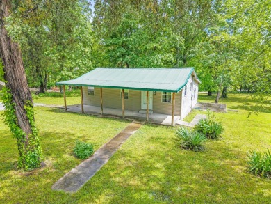 Lake Home For Sale in Bronston, Kentucky