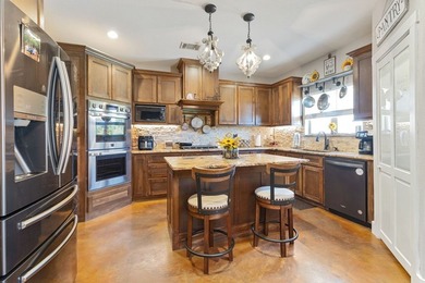 Additional listing photo 4