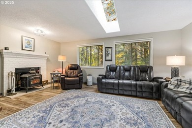 This 3 bedroom 2 bathroom 2,307 sqft home sits on a 1.56-acre - photo 11