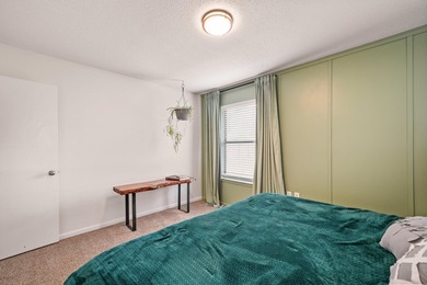 Beautiful corner-lot home located in a quiet, well-established - photo 12