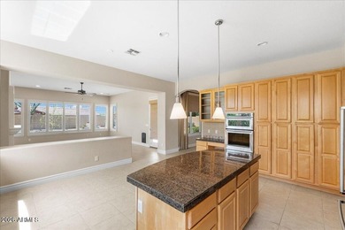 Step into a lifestyle where comfort, privacy, and Arizona beauty - photo 5