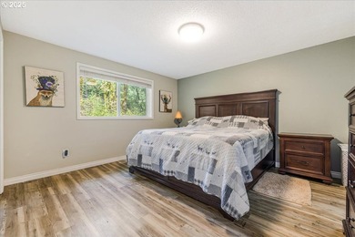 This 3 bedroom 2 bathroom 2,307 sqft home sits on a 1.56-acre - photo 19
