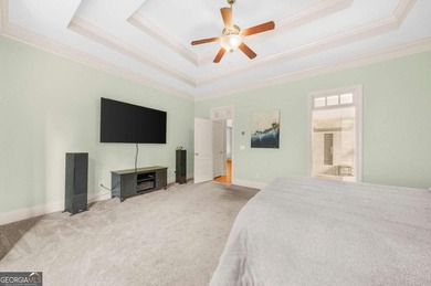 A rare opportunity to find this much space, flexibility, and - photo 21