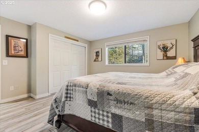 This 3 bedroom 2 bathroom 2,307 sqft home sits on a 1.56-acre - photo 21