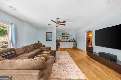 A rare opportunity to find this much space, flexibility, and - photo 25
