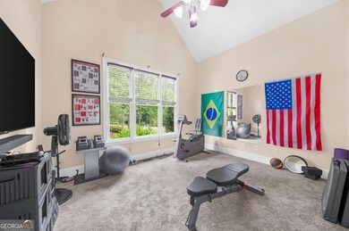 A rare opportunity to find this much space, flexibility, and - photo 28