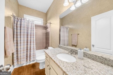 A rare opportunity to find this much space, flexibility, and - photo 29