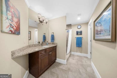 A rare opportunity to find this much space, flexibility, and - photo 31