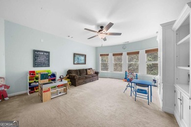 A rare opportunity to find this much space, flexibility, and - photo 39