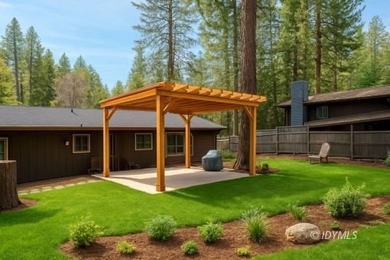Cedar Stone Lodge is a stunning, furnished luxury retreat - photo 47