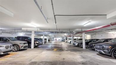 Welcome to Unit 711 at The Pavilion Condominium where location - photo 50