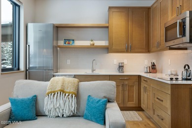 Discover this exceptional opportunity to own a one-bedroom - photo 8