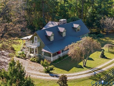 Tucked away on 21 private acres in Dillwyn with creek frontage - photo 3