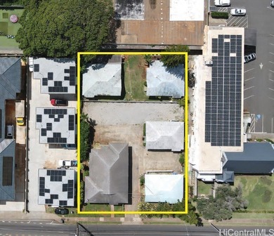Located in the heart of Kaimuki, 3513 Harding Ave. presents a - photo 1
