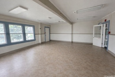 Located in the heart of Kaimuki, 3513 Harding Ave. presents a - photo 8