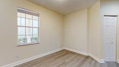 **PRICE REDUCED to match current market value** Welcome to East - photo 11