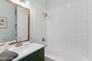 Welcome to Blue N Hall Coastal Cottage-a brand-new coastal - photo 14
