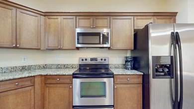 **PRICE REDUCED to match current market value** Welcome to East - photo 16