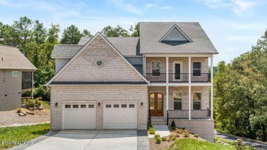 Lake Home For Sale in Loudon, Tennessee